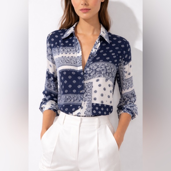 Alice + Olivia Tops - Alice + Olivia Willa Silk Placket Bandana Patchwork Shirt in Blue/White, Size XS